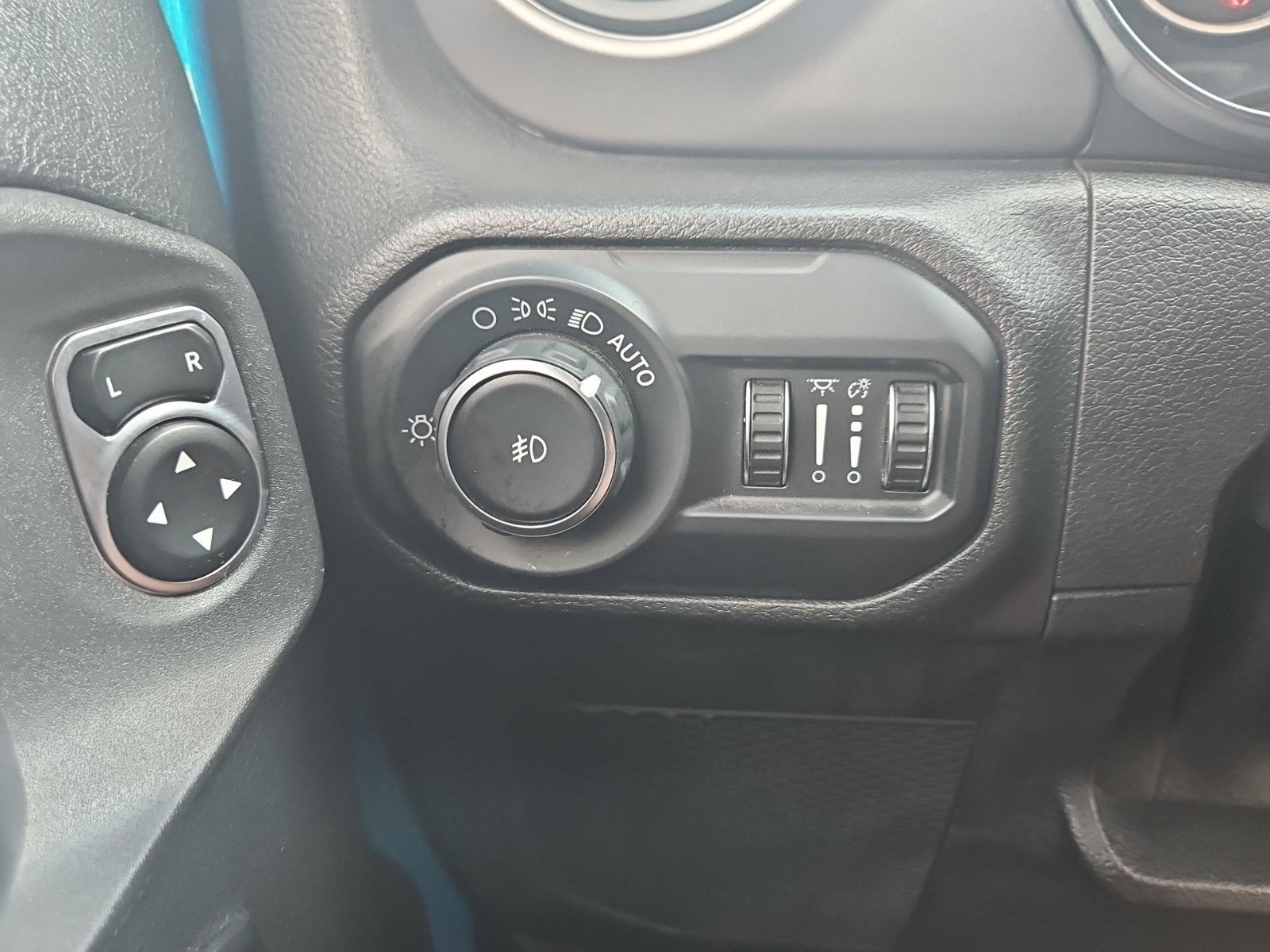 2020 Jeep Wrangler Sport S 4x4