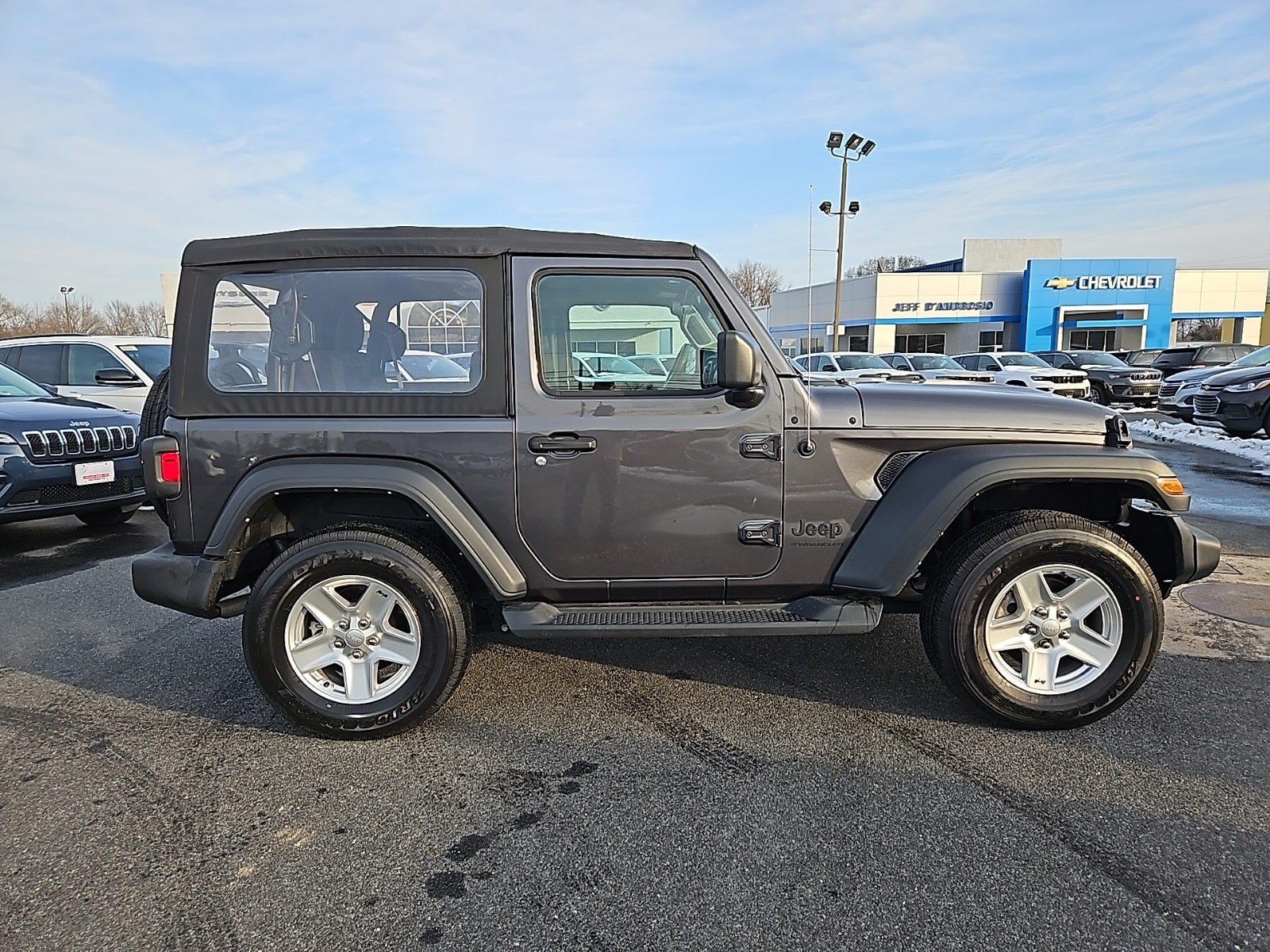 2023 Jeep Wrangler 2-Door Sport 4x4