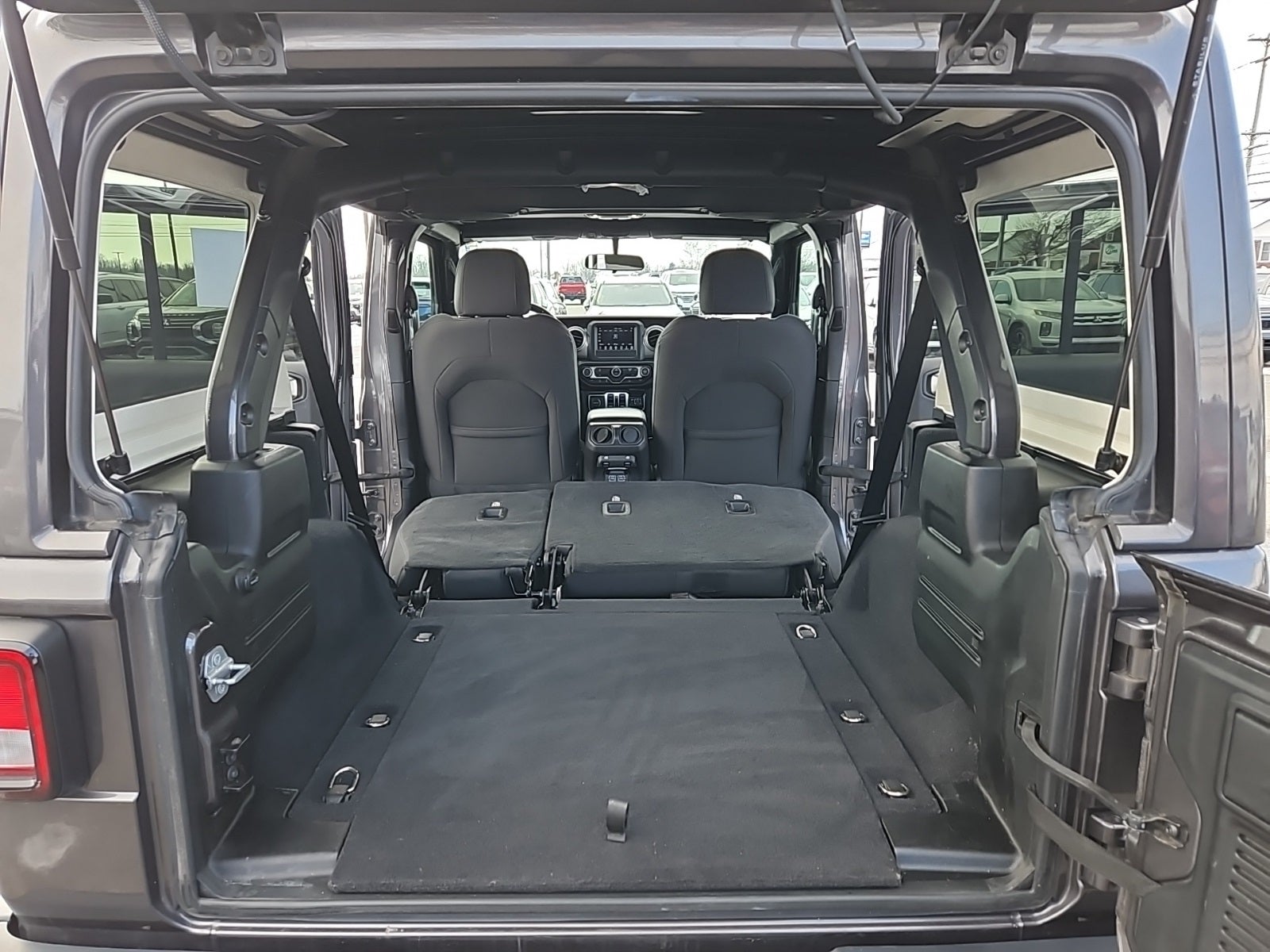 2020 Jeep Wrangler Unlimited Sahara 4X4