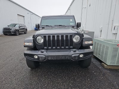 2023 Jeep Wrangler 4-Door Sahara Altitude 4x4