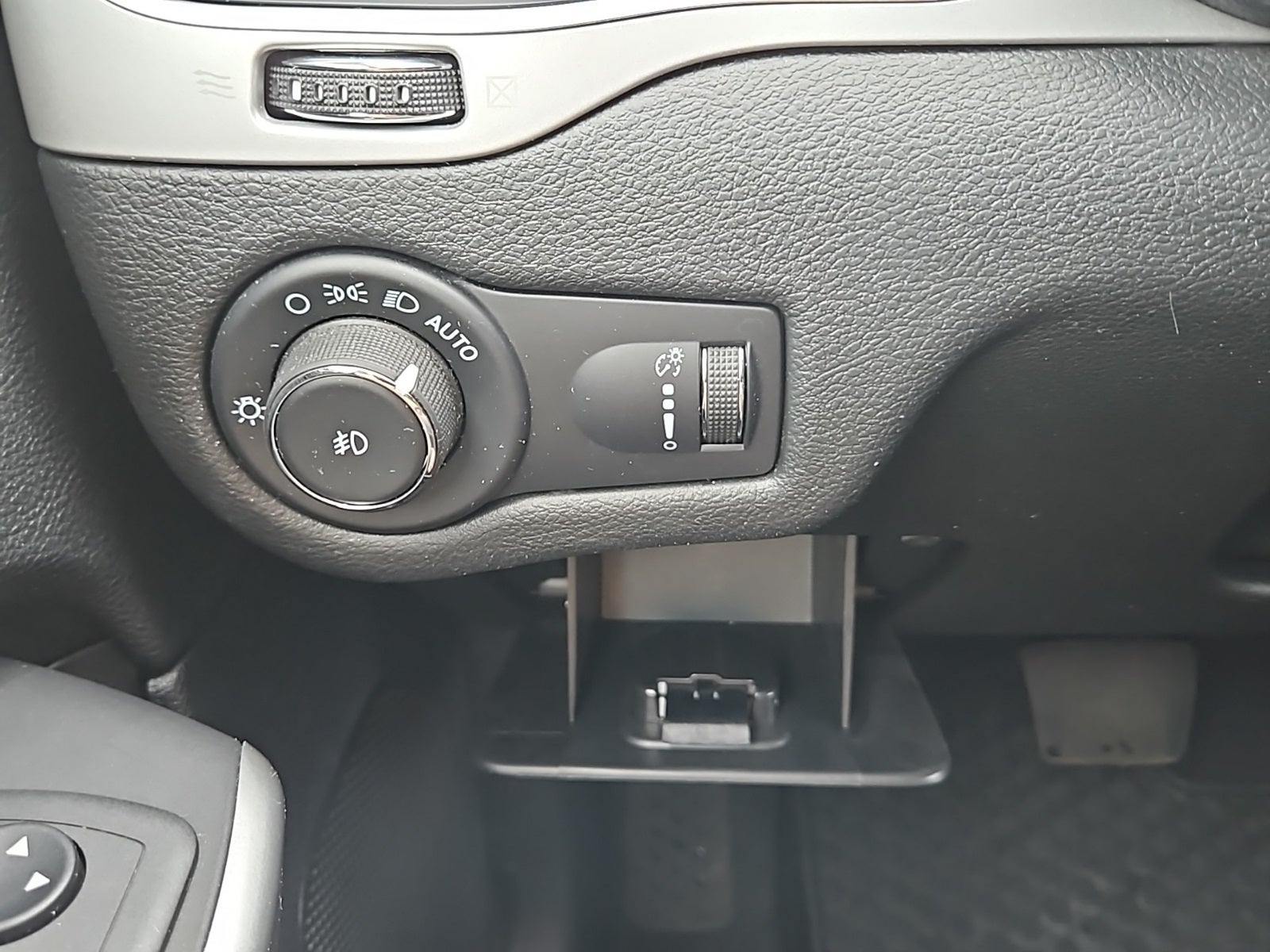 2022 Jeep Cherokee X 4x4