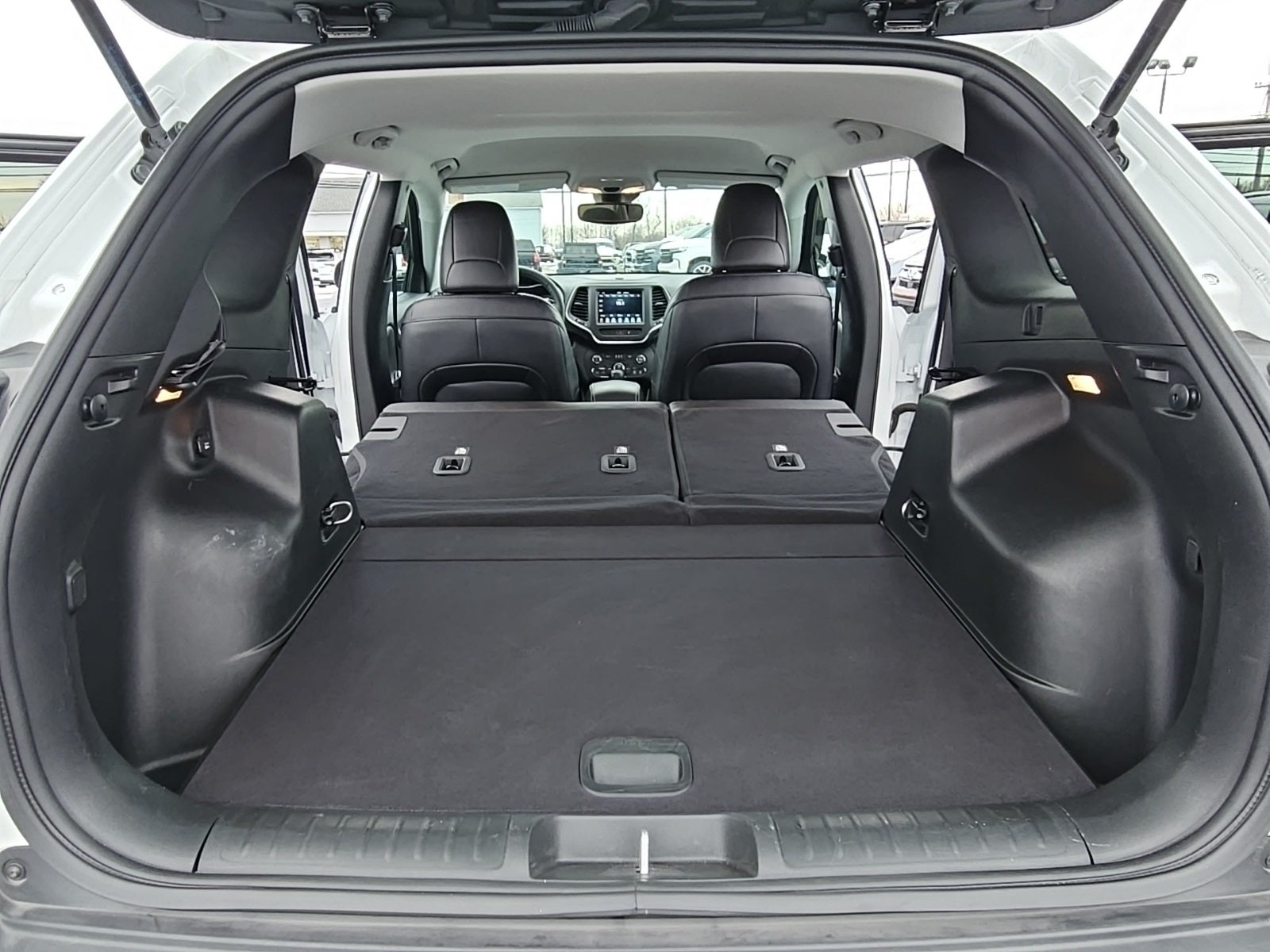 2022 Jeep Cherokee X 4x4