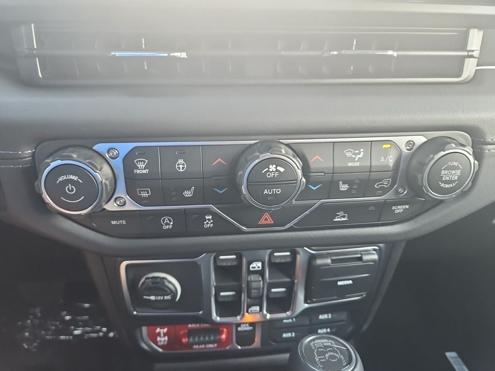 2026 Jeep Wrangler WRANGLER 4-DOOR REWIND