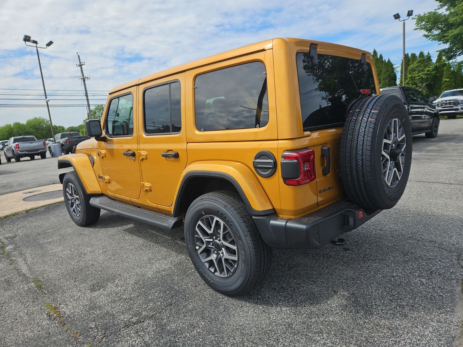 2026 Jeep Wrangler WRANGLER 4-DOOR SAHARA