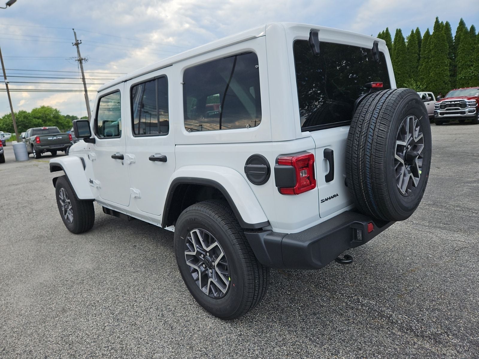 2026 Jeep Wrangler WRANGLER 4-DOOR SAHARA