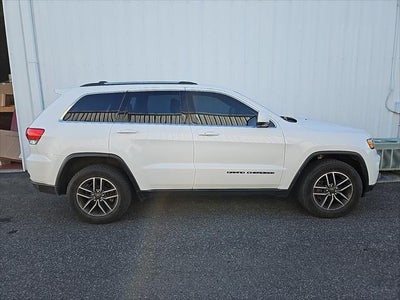 2019 Jeep Grand Cherokee Laredo E 4x4