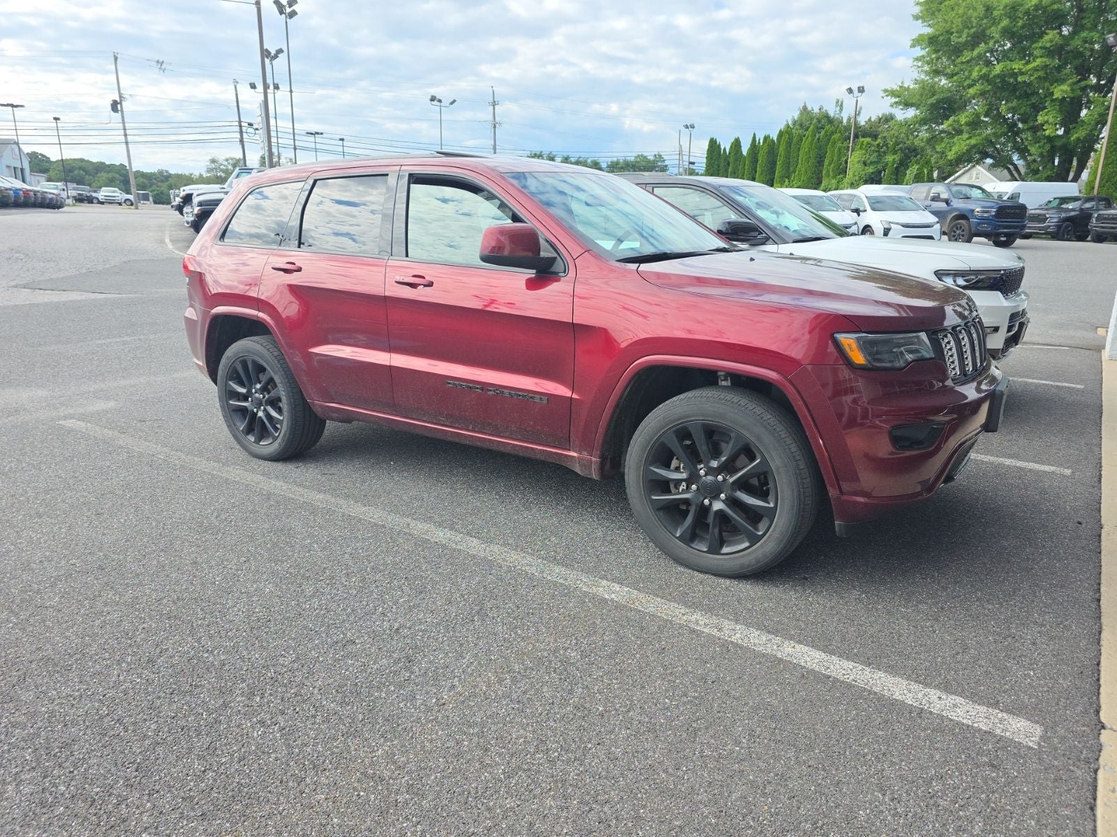 2021 Jeep Grand Cherokee Laredo X 4x4