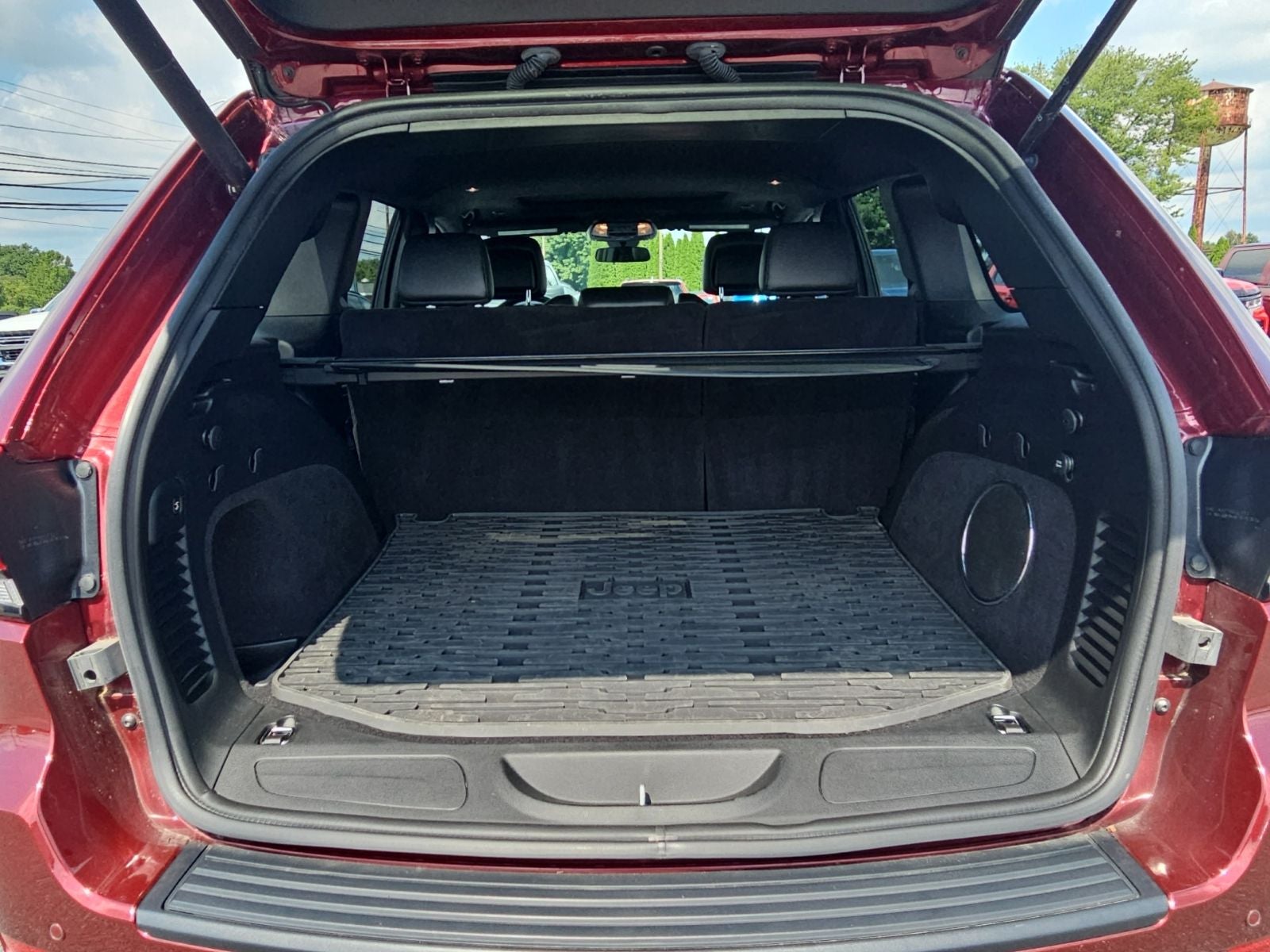 2021 Jeep Grand Cherokee Laredo X 4x4
