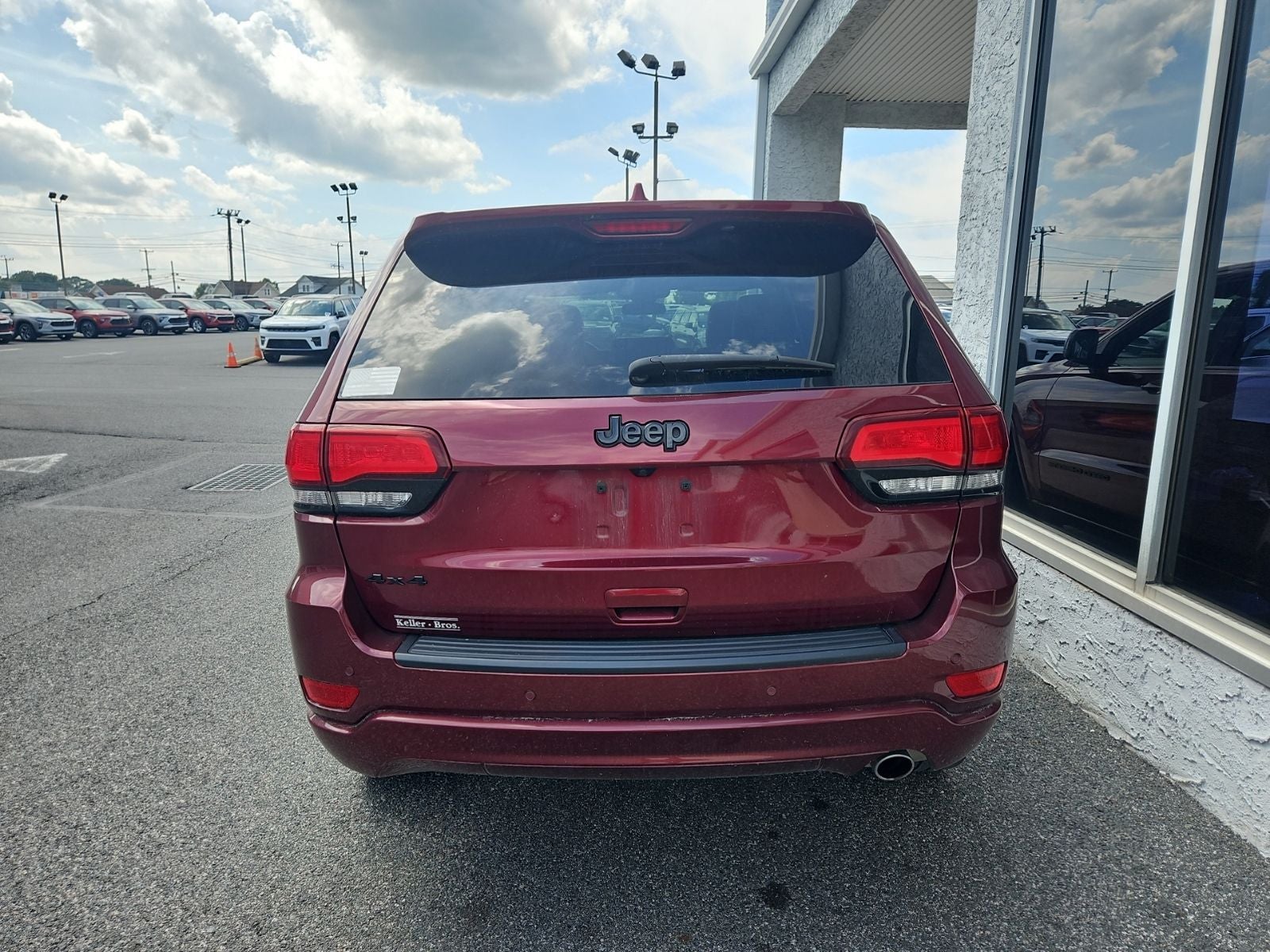 2021 Jeep Grand Cherokee Laredo X 4x4