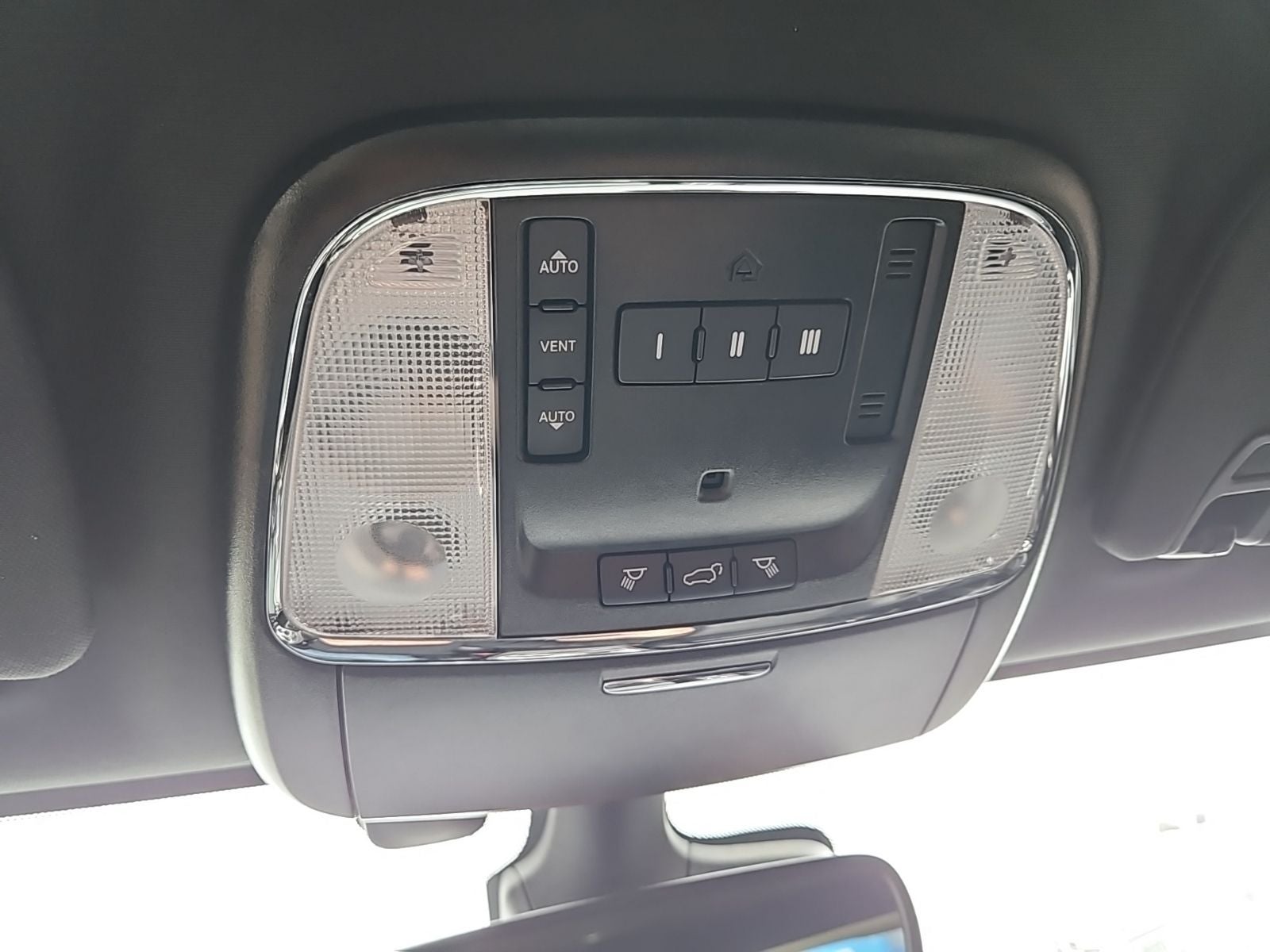 2020 Jeep Grand Cherokee Limited X 4X4