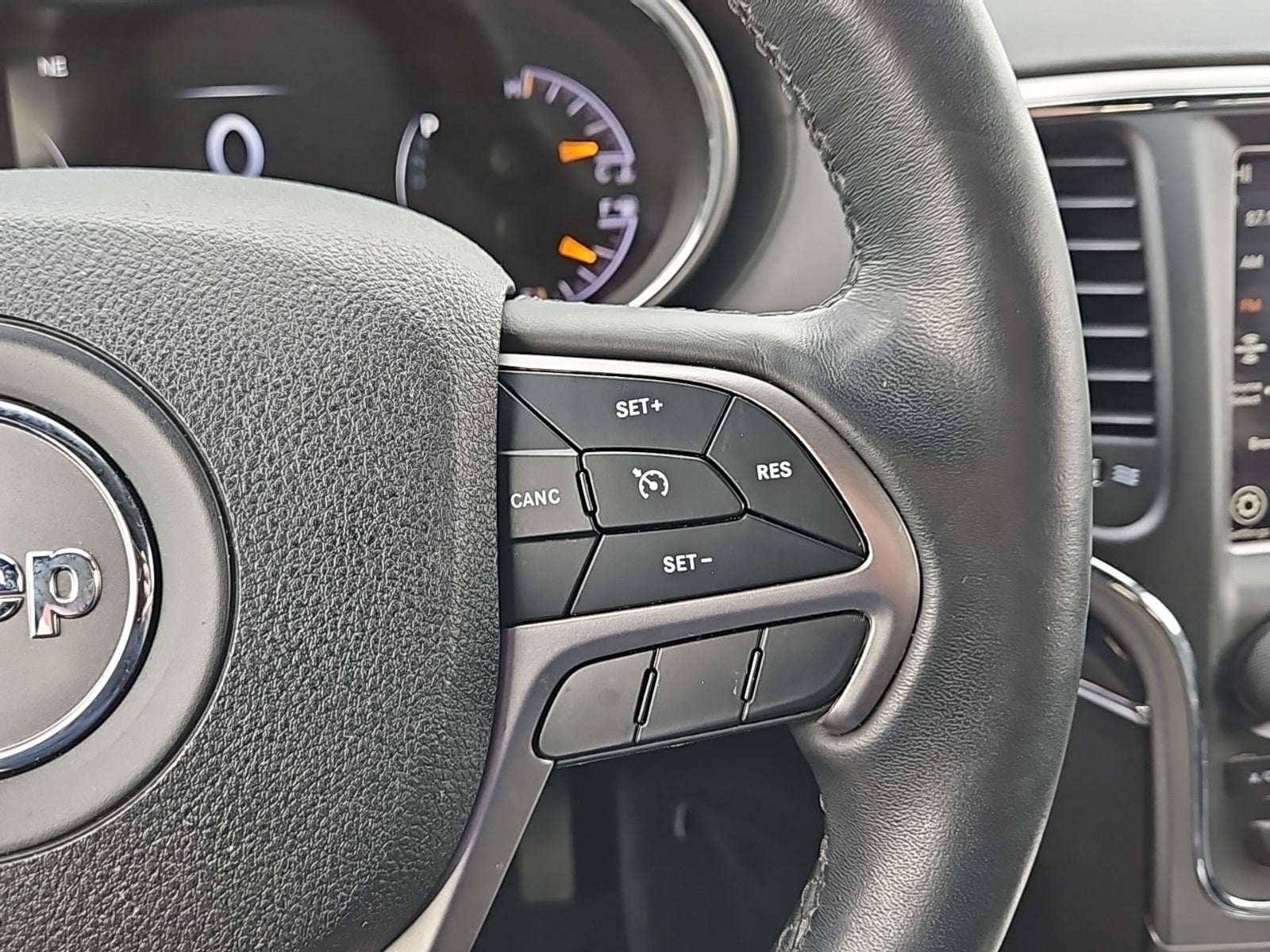 2018 Jeep Grand Cherokee Overland 4x4