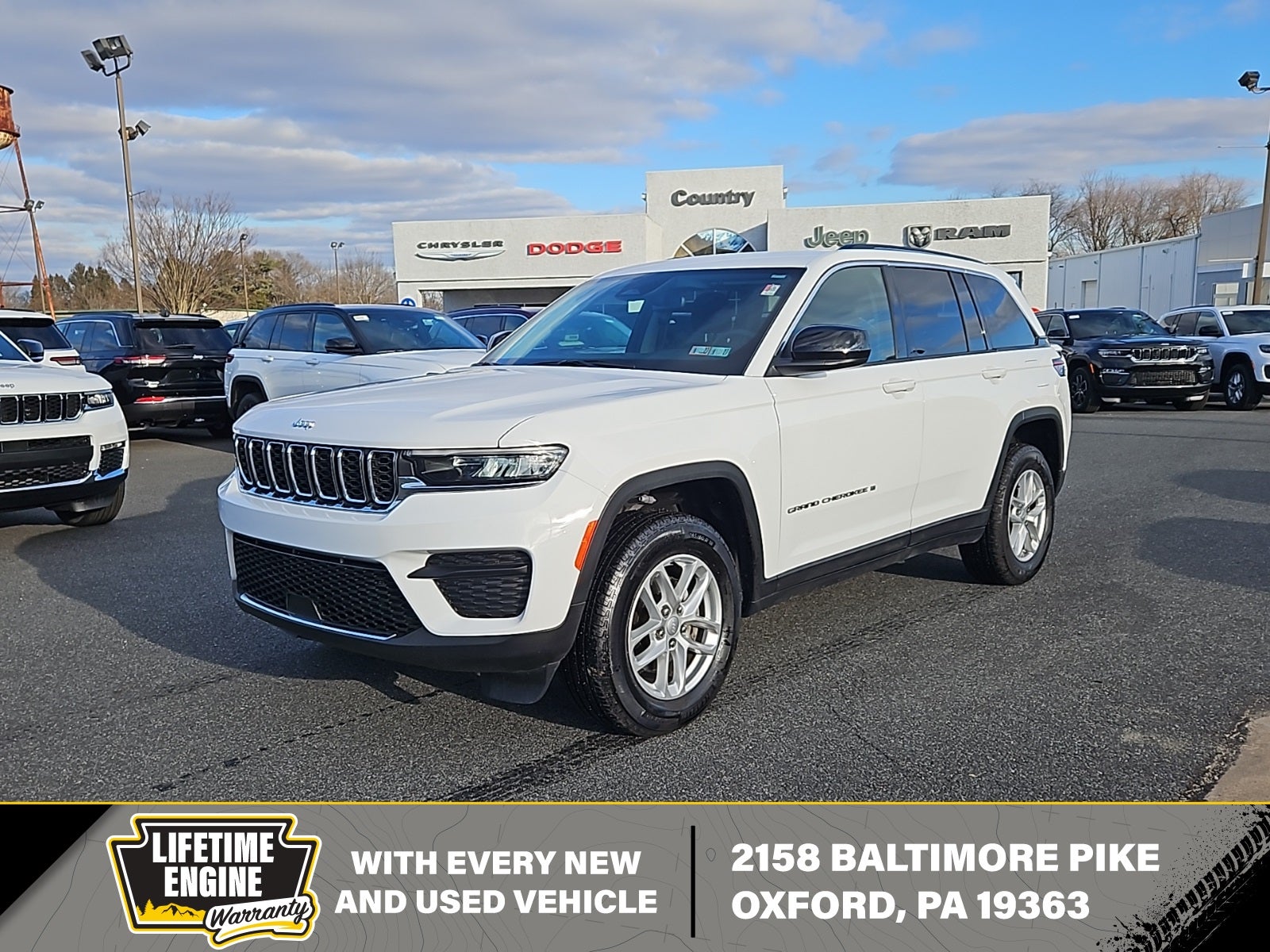 2024 Jeep Grand Cherokee Laredo 4x4