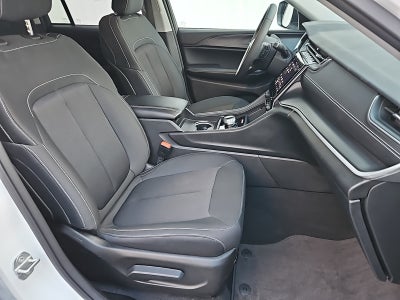 2024 Jeep Grand Cherokee Laredo 4x4