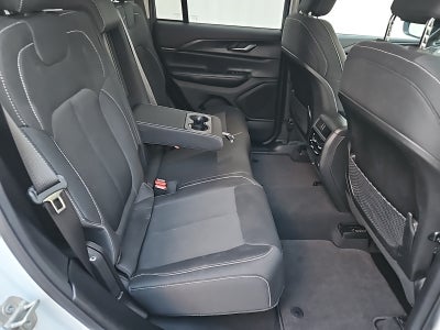 2024 Jeep Grand Cherokee Laredo 4x4