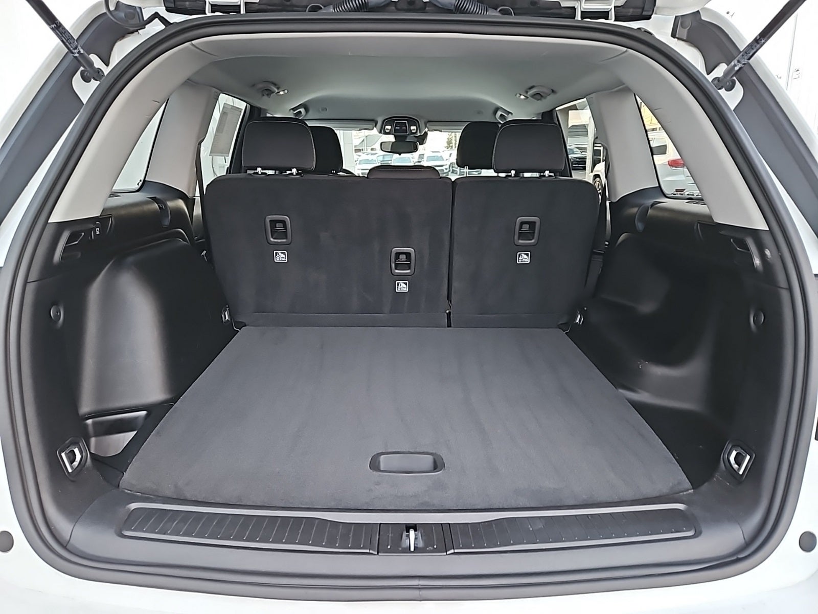 2024 Jeep Grand Cherokee Laredo 4x4