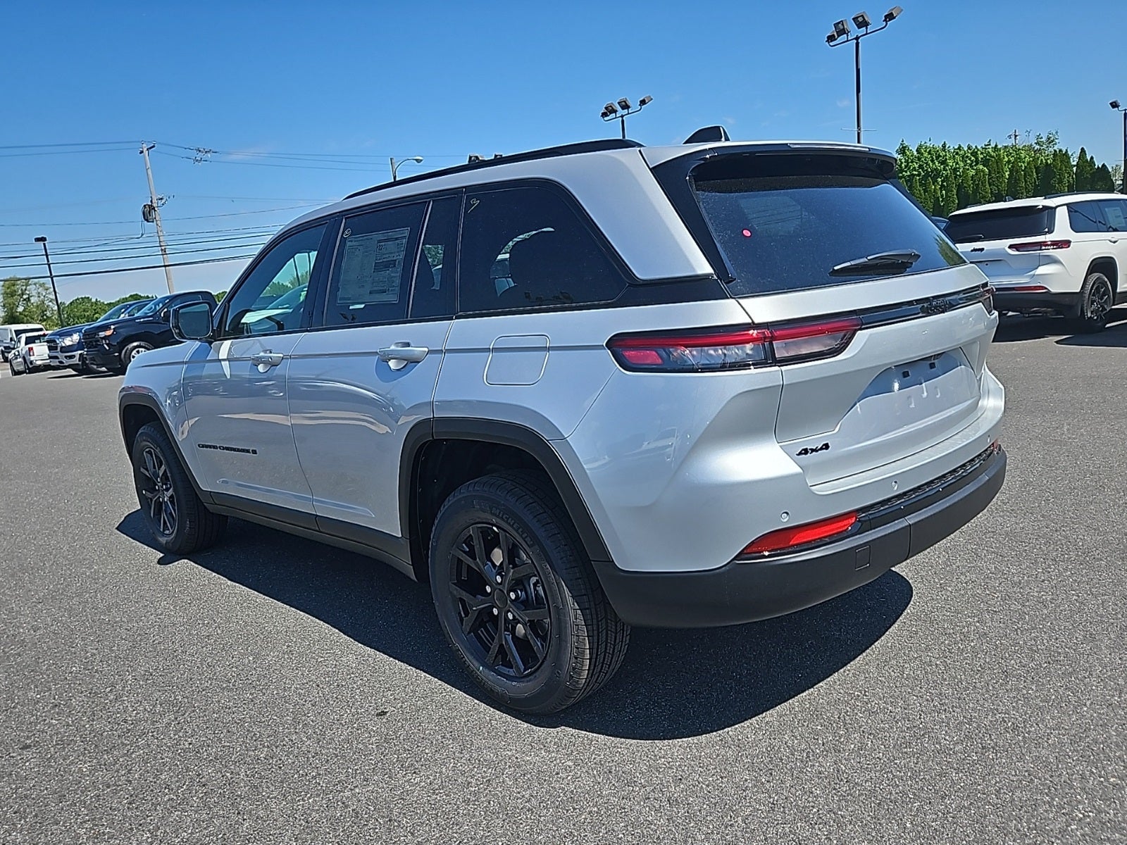 2025 Jeep Grand Cherokee GRAND CHEROKEE ALTITUDE X 4X4