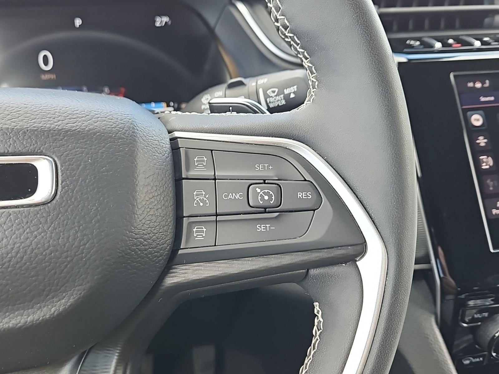 2023 Jeep Grand Cherokee Altitude 4x4