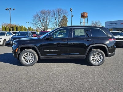 2025 Jeep Grand Cherokee GRAND CHEROKEE LAREDO X 4X4