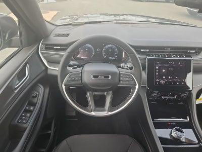 2026 Jeep Grand Cherokee GRAND CHEROKEE LAREDO X 4X4