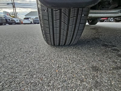 2025 Jeep Grand Cherokee Laredo X 4x4