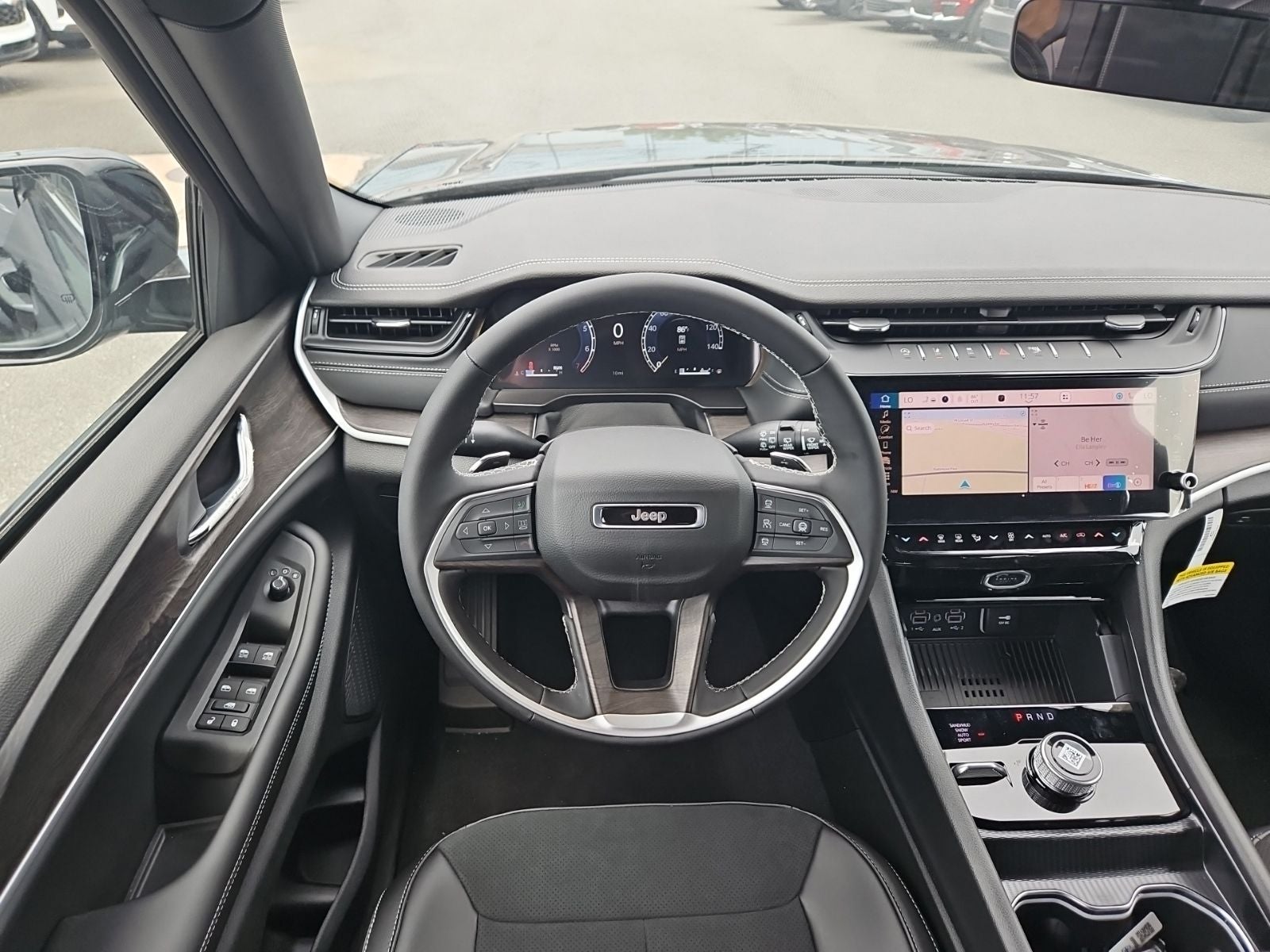 2026 Jeep Grand Cherokee GRAND CHEROKEE LAREDO ALTITUDE 4X4