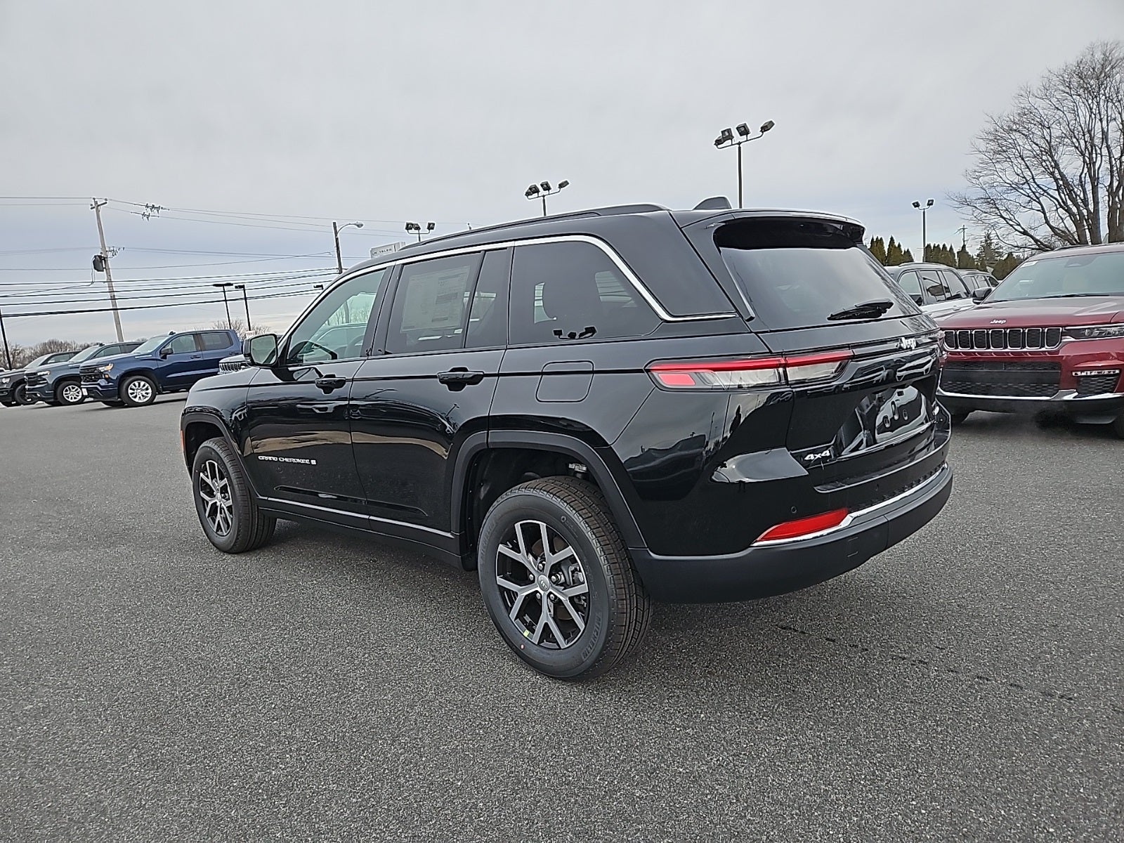 2025 Jeep Grand Cherokee GRAND CHEROKEE LIMITED 4X4