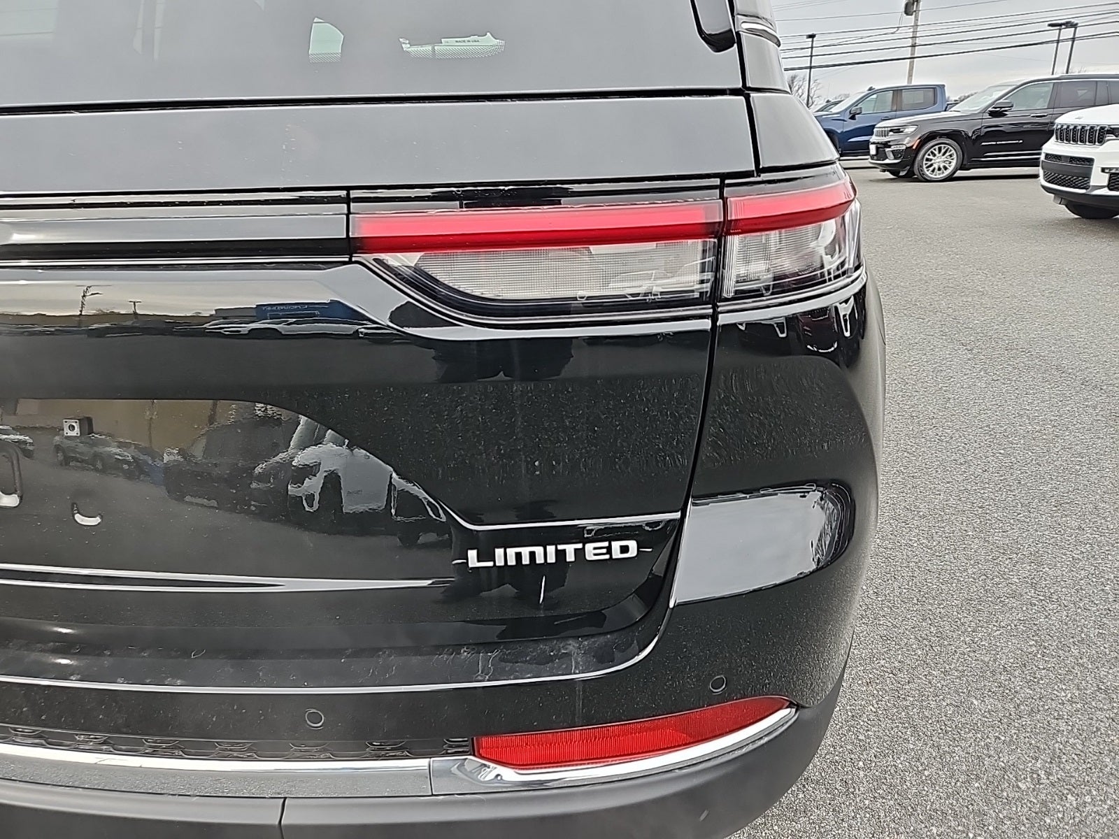 2025 Jeep Grand Cherokee GRAND CHEROKEE LIMITED 4X4