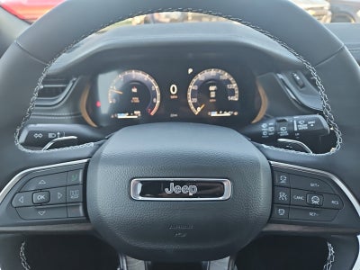 2027 Jeep Grand Cherokee GRAND CHEROKEE LIMITED 4X4