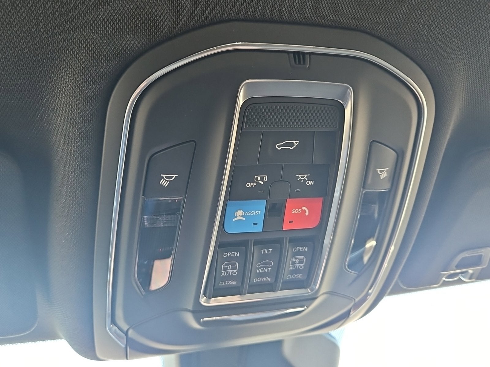 2027 Jeep Grand Cherokee GRAND CHEROKEE LIMITED 4X4