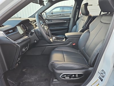 2025 Jeep Grand Cherokee GRAND CHEROKEE OVERLAND 4X4