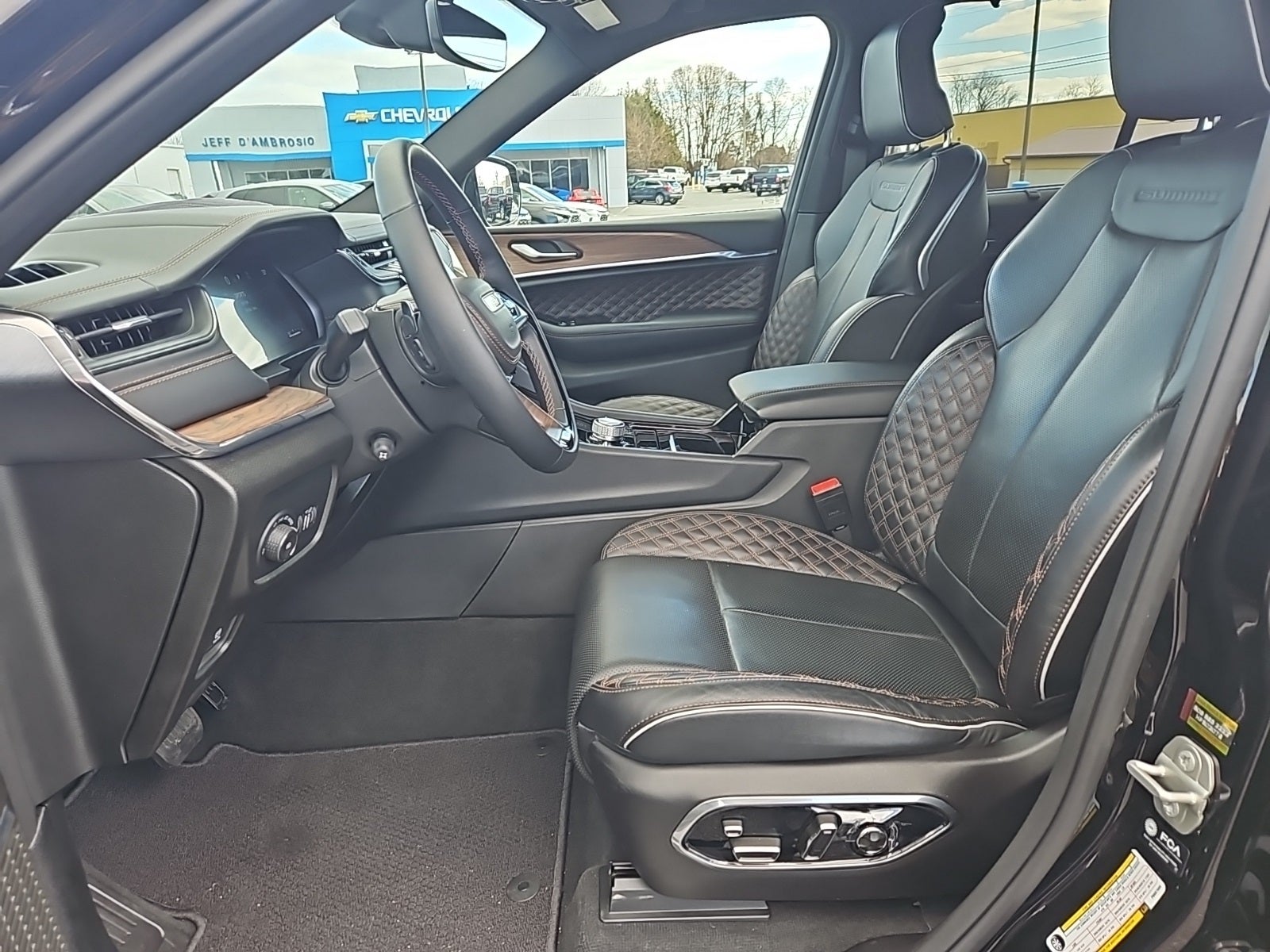 2023 Jeep Grand Cherokee Summit 4x4