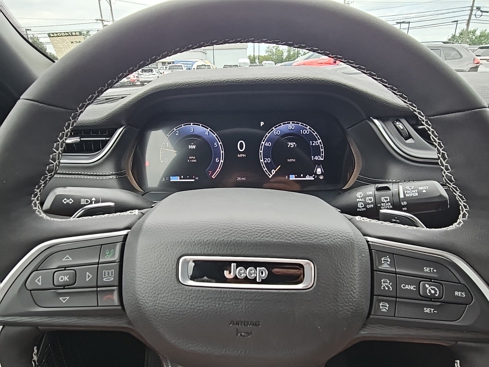 2025 Jeep Grand Cherokee GRAND CHEROKEE L ALTITUDE X 4X4