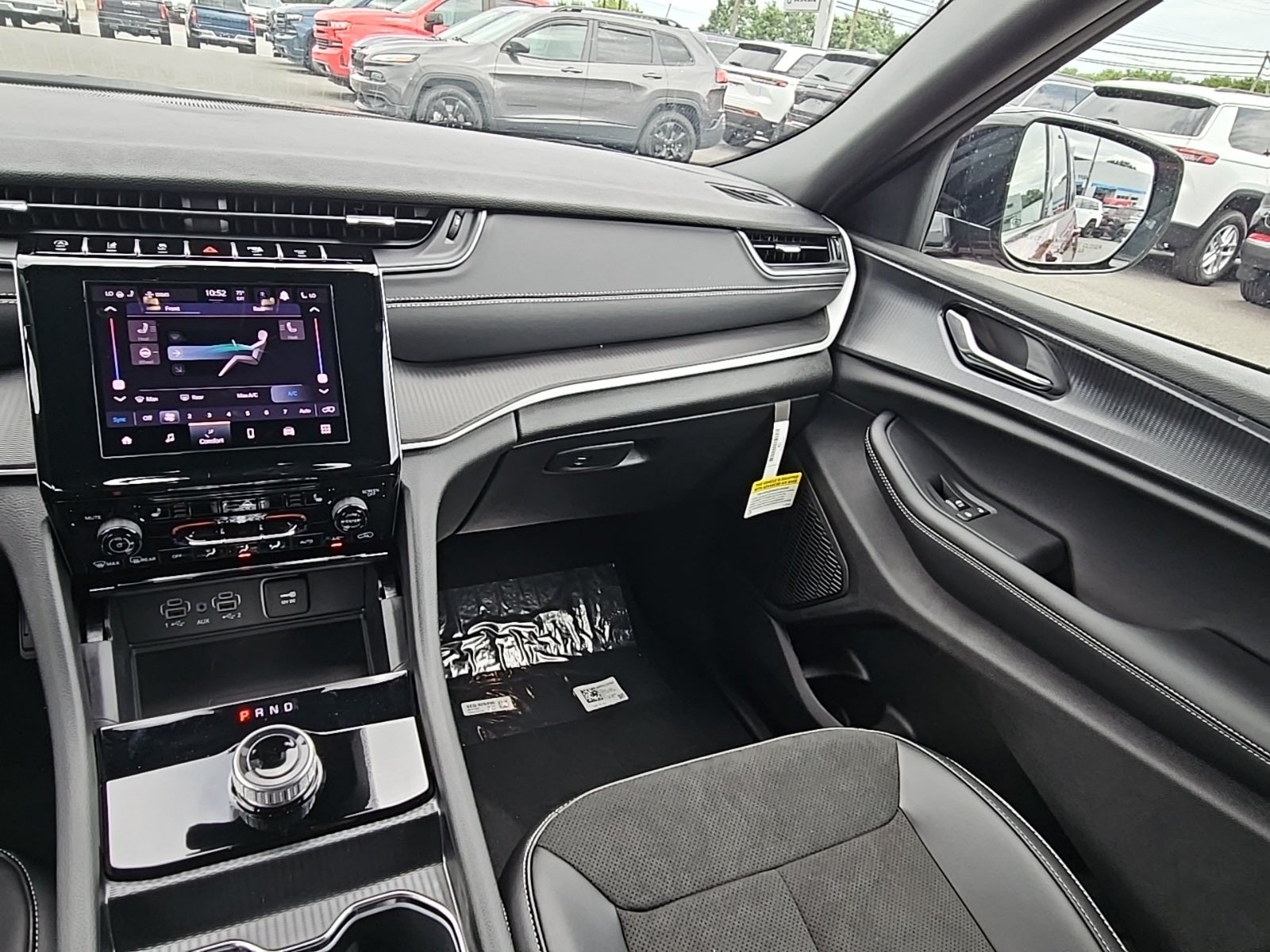 2025 Jeep Grand Cherokee GRAND CHEROKEE L ALTITUDE X 4X4