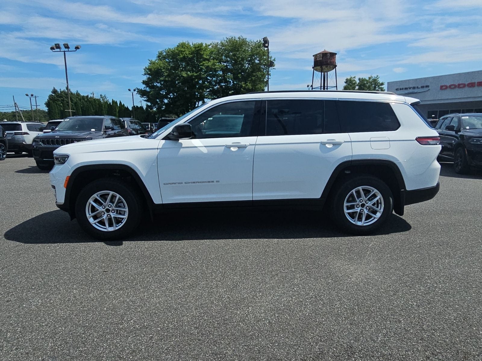 2026 Jeep Grand Cherokee GRAND CHEROKEE L LAREDO 4X4