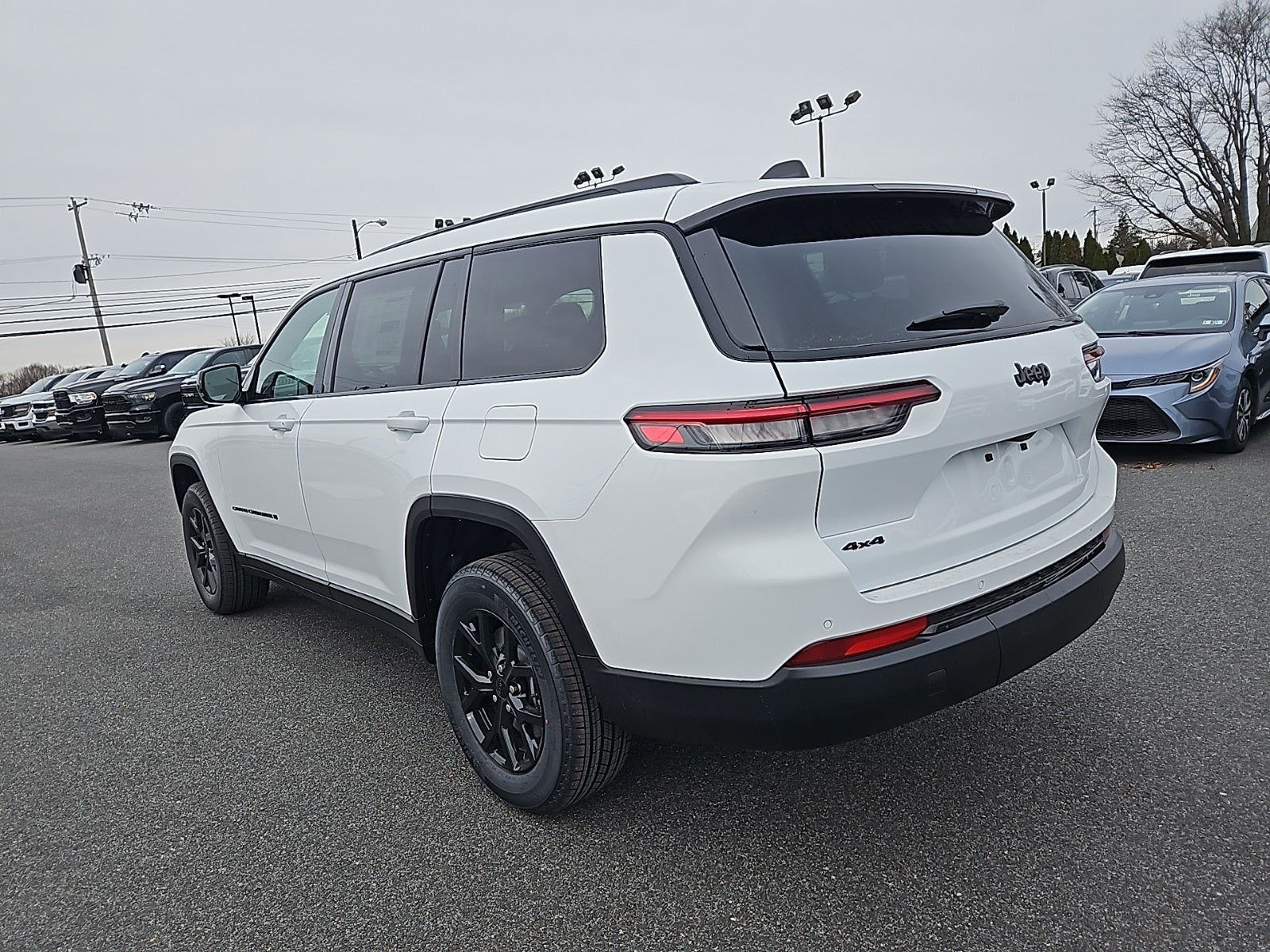 2025 Jeep Grand Cherokee GRAND CHEROKEE L ALTITUDE X 4X4