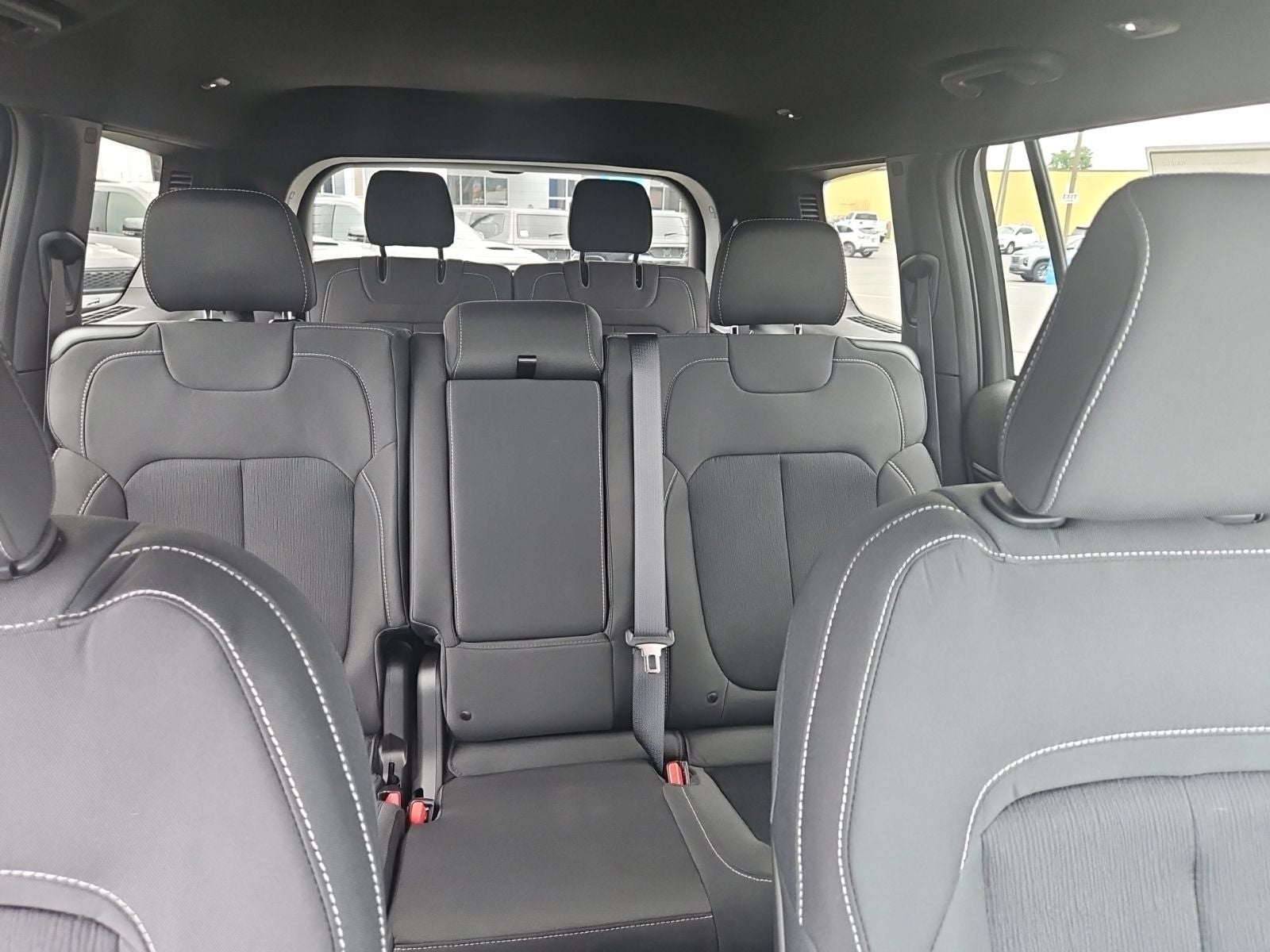 2026 Jeep Grand Cherokee GRAND CHEROKEE L LAREDO 4X4