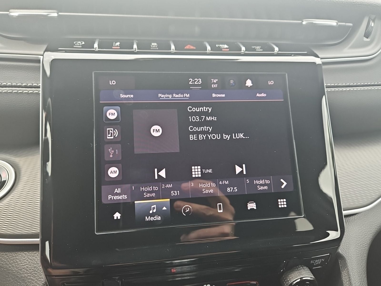 2026 Jeep Grand Cherokee GRAND CHEROKEE L LAREDO 4X4