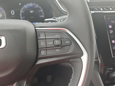 2025 Jeep Grand Cherokee L Laredo X 4x4