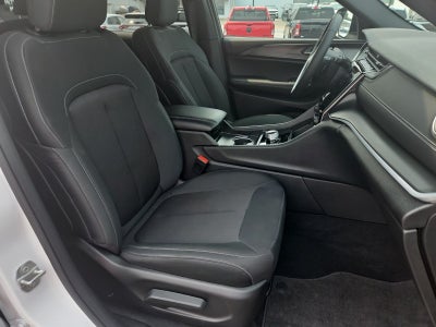 2025 Jeep Grand Cherokee L Laredo X 4x4