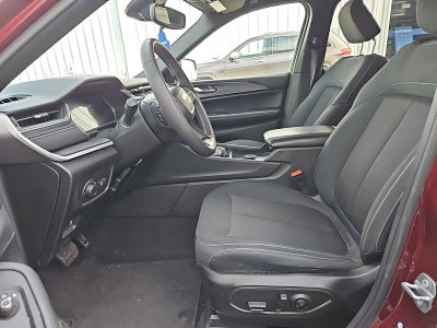 2024 Jeep Grand Cherokee L Laredo X 4x4