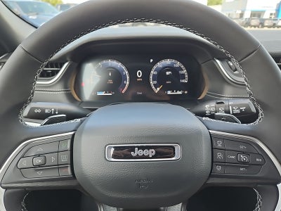 2025 Jeep Grand Cherokee GRAND CHEROKEE L LAREDO X 4X4