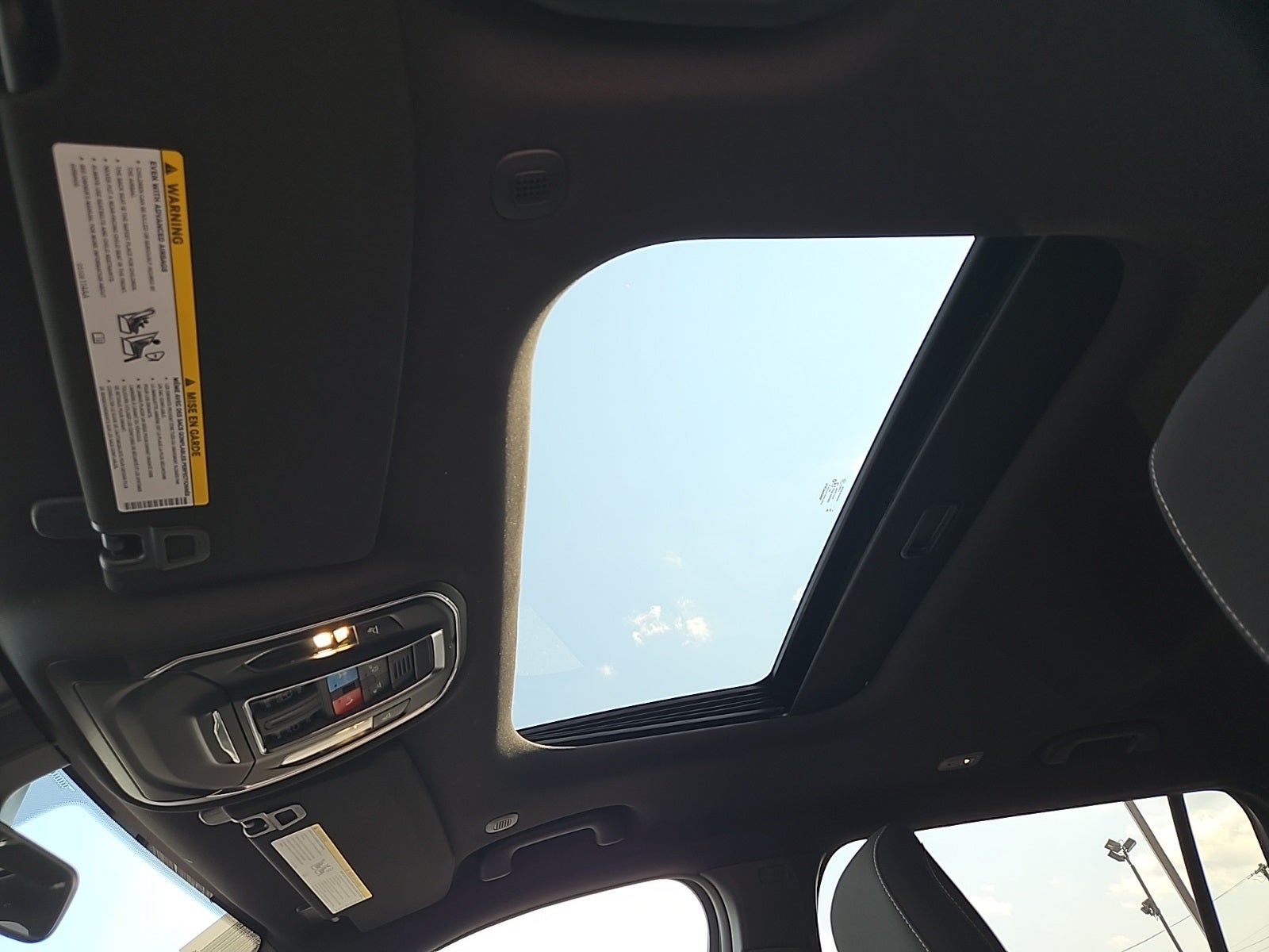 2025 Jeep Grand Cherokee GRAND CHEROKEE L LAREDO X 4X4