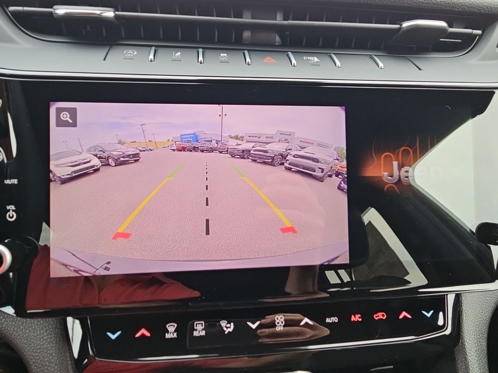 2026 Jeep Grand Cherokee GRAND CHEROKEE L LAREDO ALTITUDE 4X4