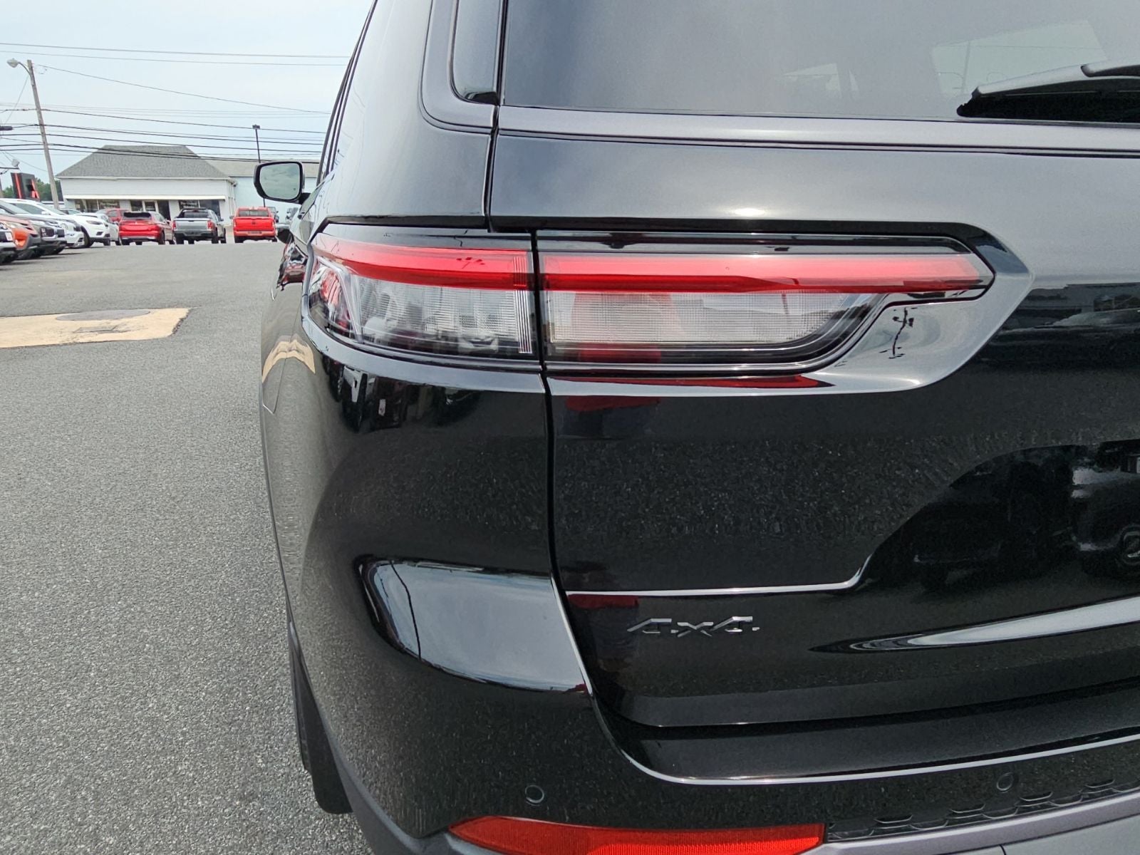 2026 Jeep Grand Cherokee GRAND CHEROKEE L LAREDO ALTITUDE 4X4