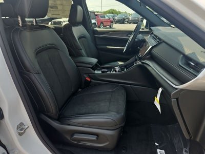 2026 Jeep Grand Cherokee GRAND CHEROKEE L LAREDO ALTITUDE 4X4