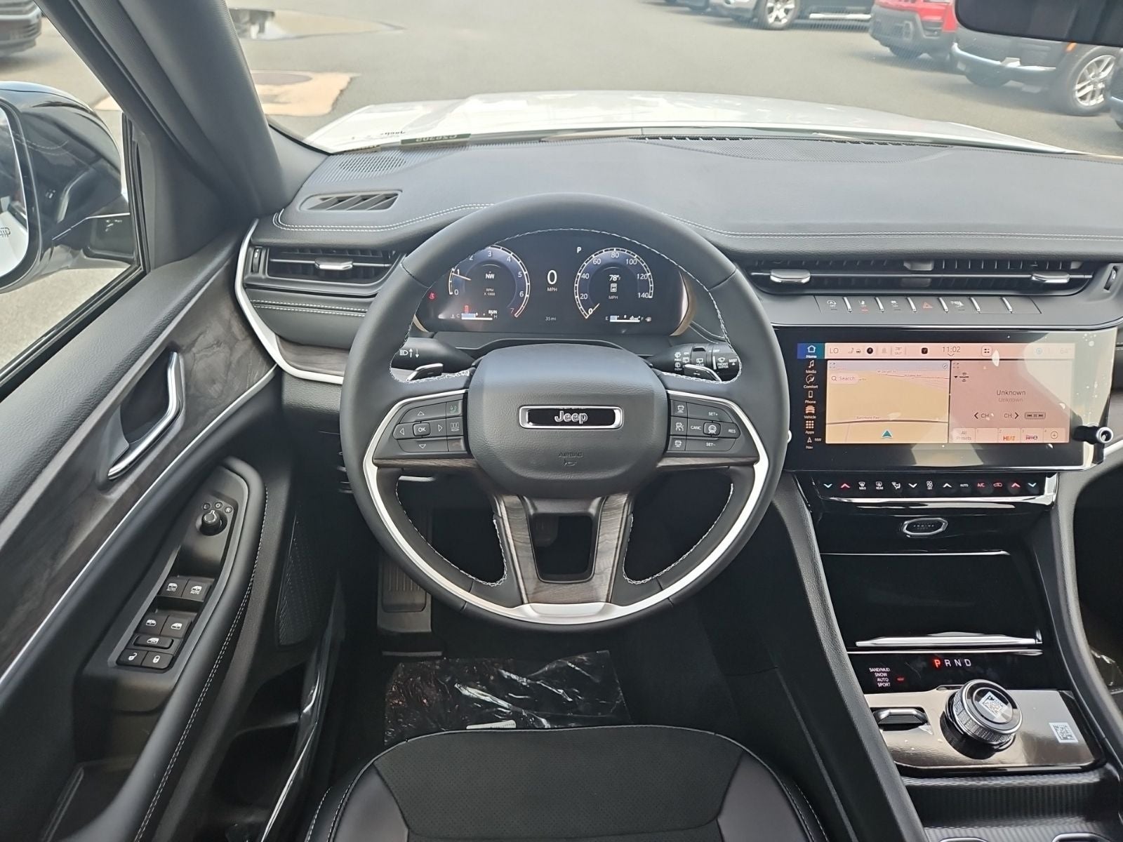 2026 Jeep Grand Cherokee GRAND CHEROKEE L LAREDO ALTITUDE 4X4