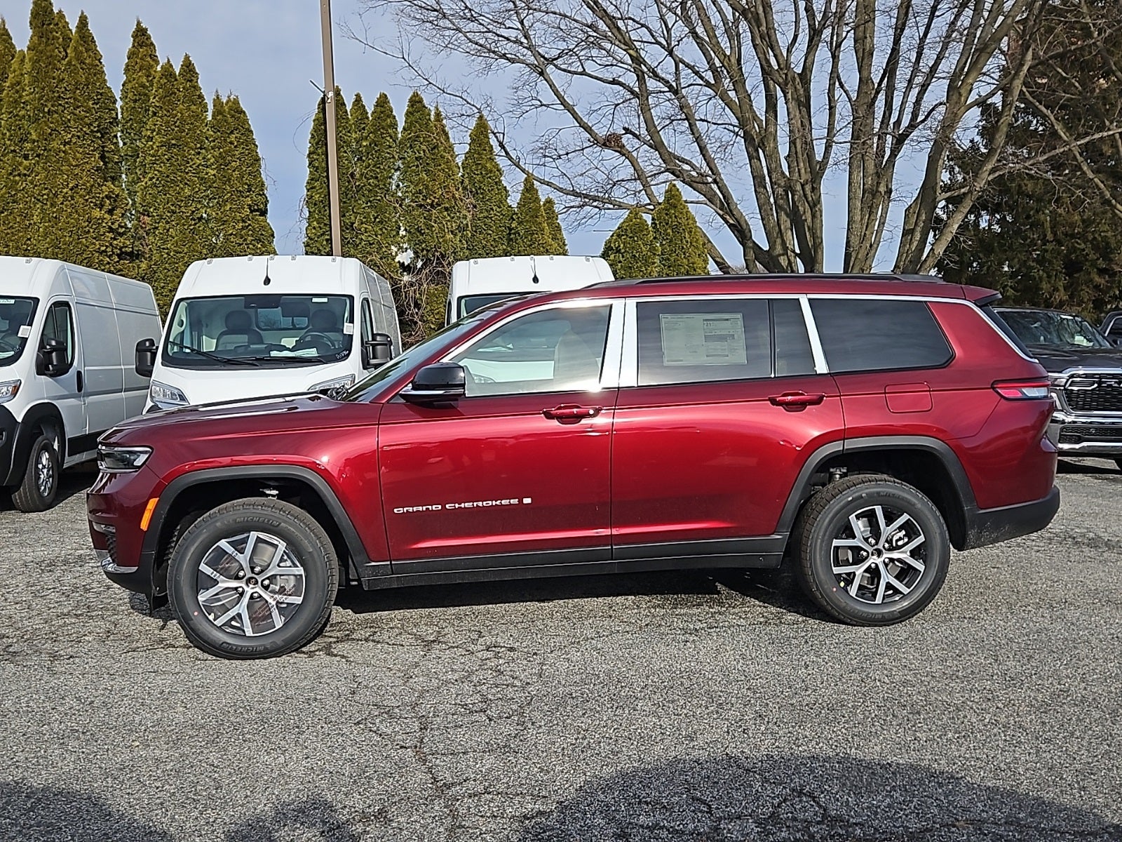 2025 Jeep Grand Cherokee GRAND CHEROKEE L LIMITED 4X4