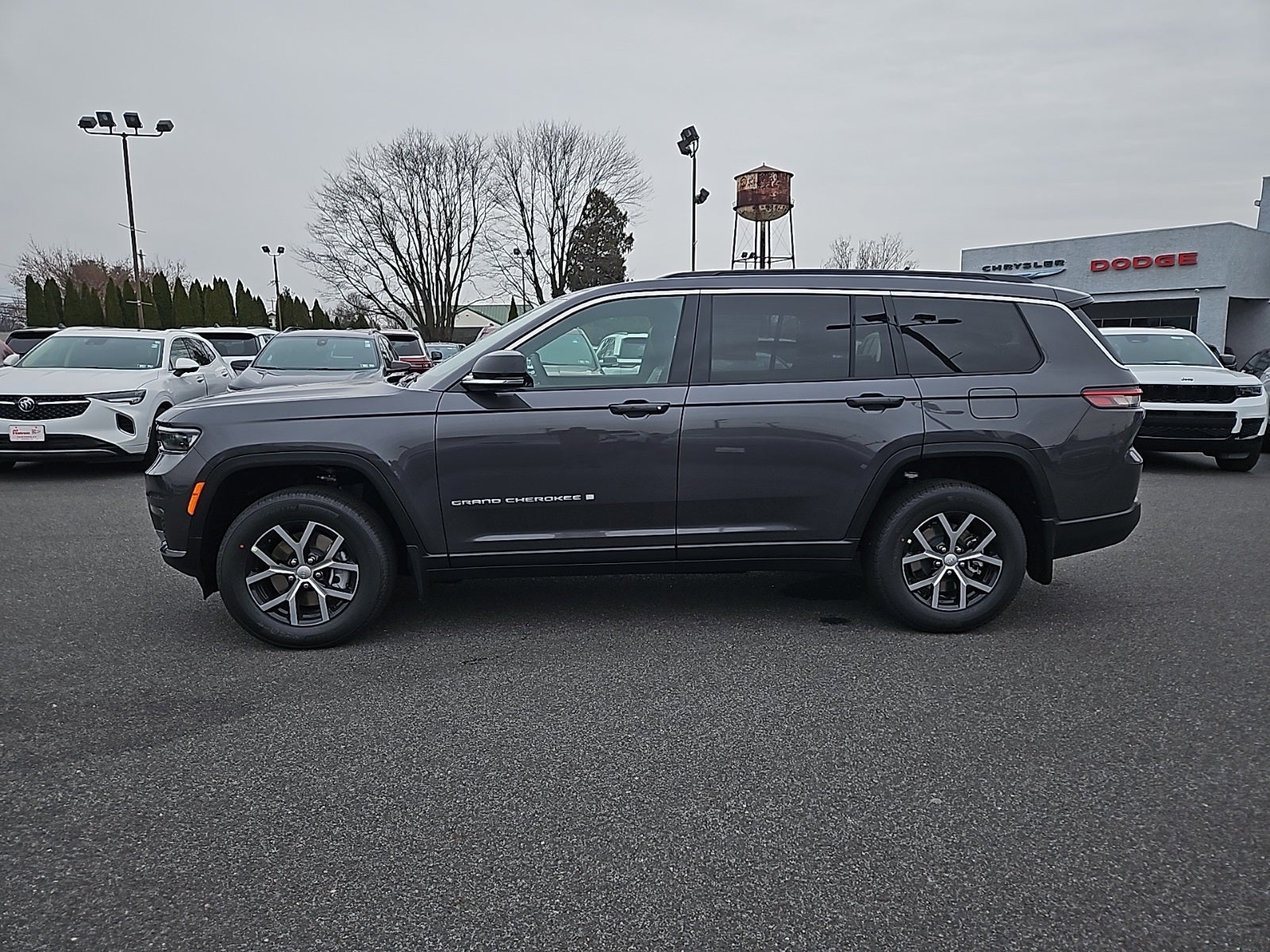 2025 Jeep Grand Cherokee GRAND CHEROKEE L LIMITED 4X4
