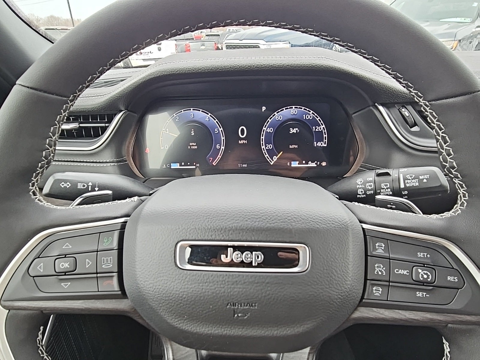 2025 Jeep Grand Cherokee GRAND CHEROKEE L LIMITED 4X4