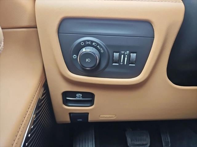 2026 Jeep Grand Cherokee GRAND CHEROKEE L SUMMIT 4X4